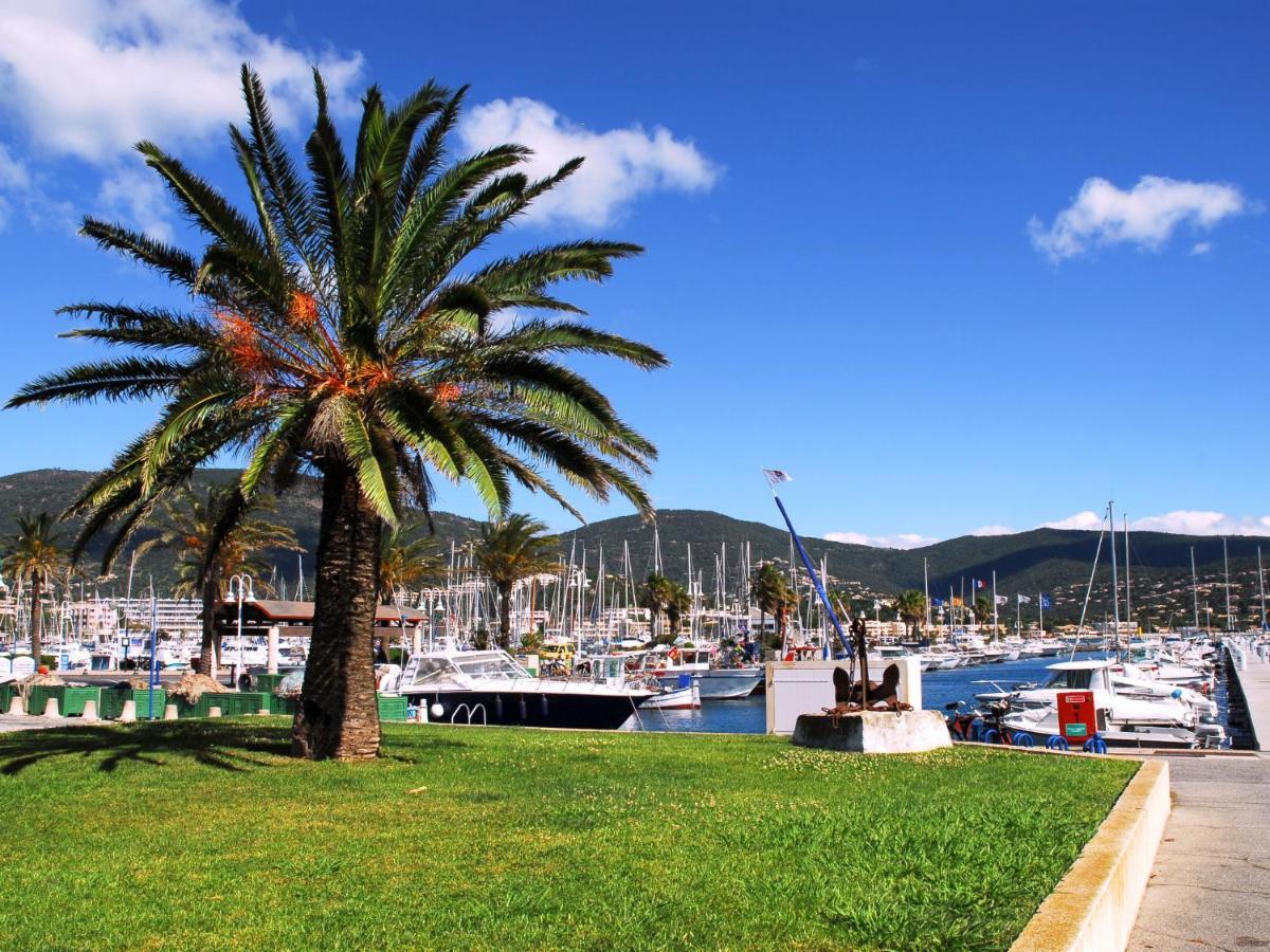 Holiday Home Les Terrasses De L'Eau Blanche-4 By Interhome Cavalaire-sur-Mer Exterior foto